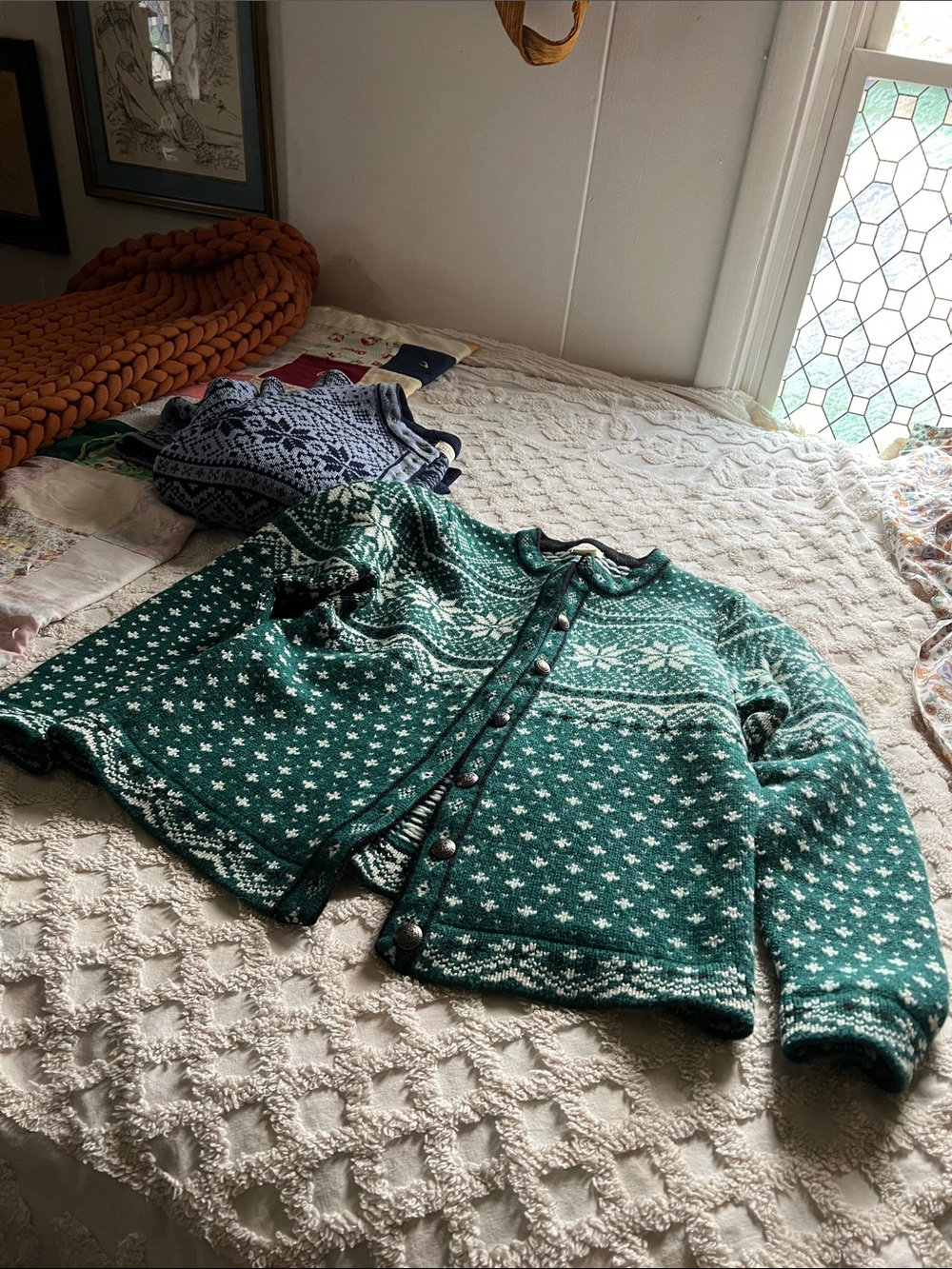 Women’s L.L. Bean Light Blue & Navy Patterned Crewneck Sweater Wool Size Large - Picture 13 of 15